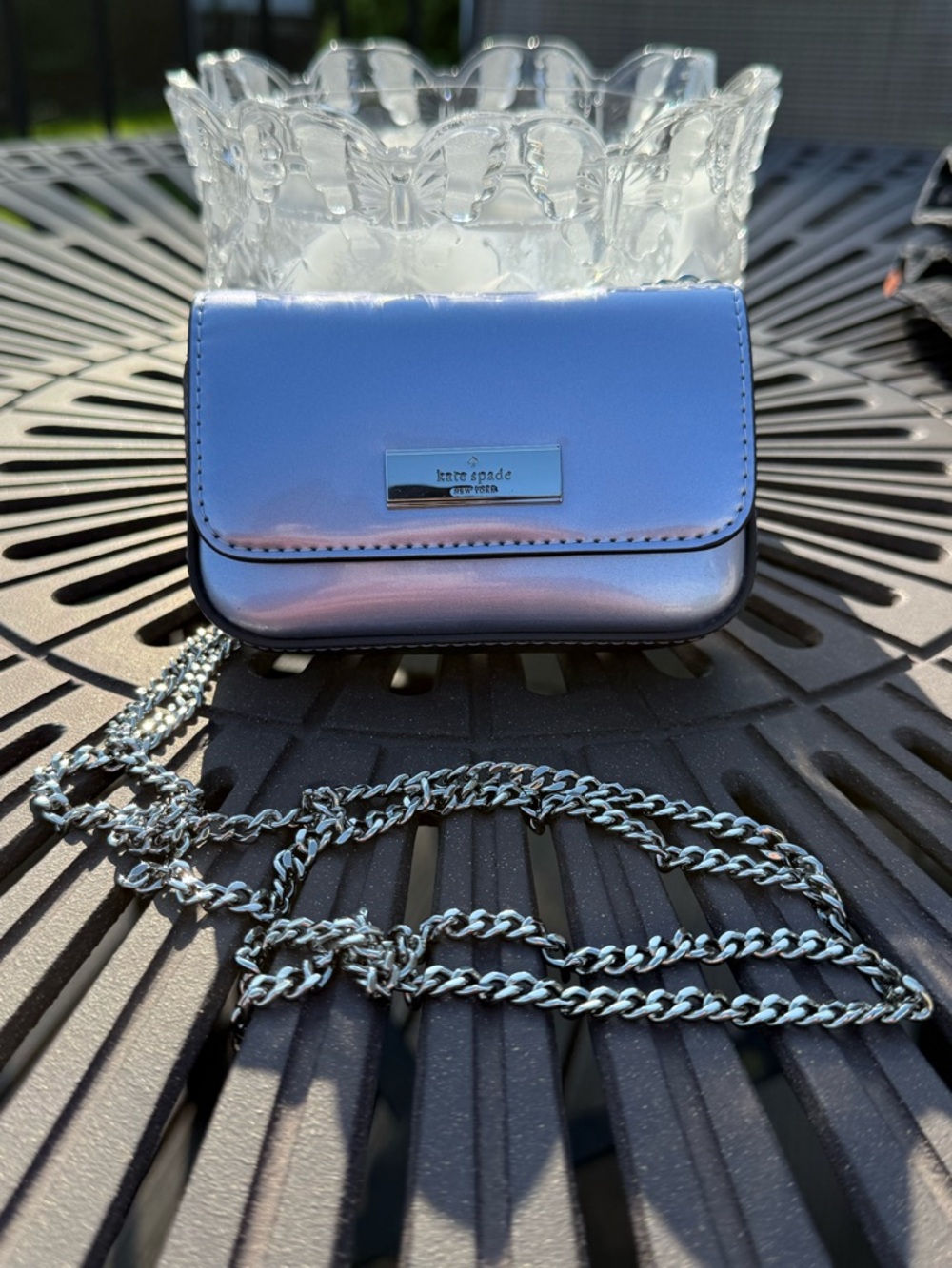 Kate Spade New York Kenzie Card Case Crossbody in a metallic finish, NWT - Picture 3 of 12